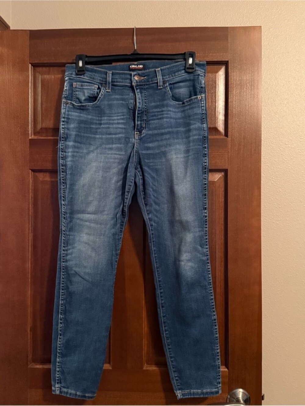 Kirkland Signature Women's Medium Blue High-Rise Skinny Jeans